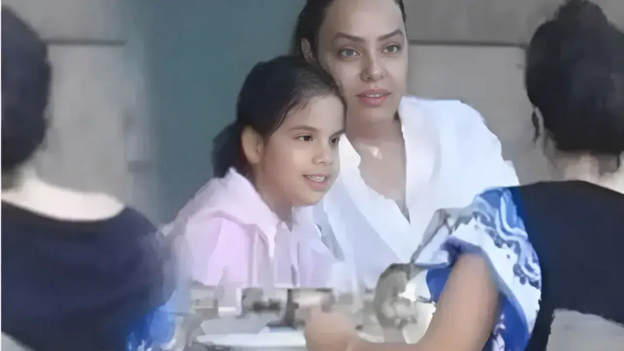 ALARA ZARRAB KİMDİR VE HAYATI! Babası kim, Ebru Gündeş’in kızı kaç yaşında, kökeni neresi?