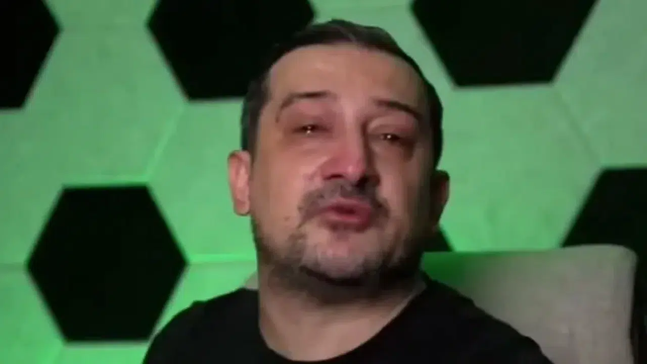 Serhat Akın Canlı Yayında Gözyaşlarını Tutamadı! 'Bir İnsan Buna Nasıl Dayansın?'