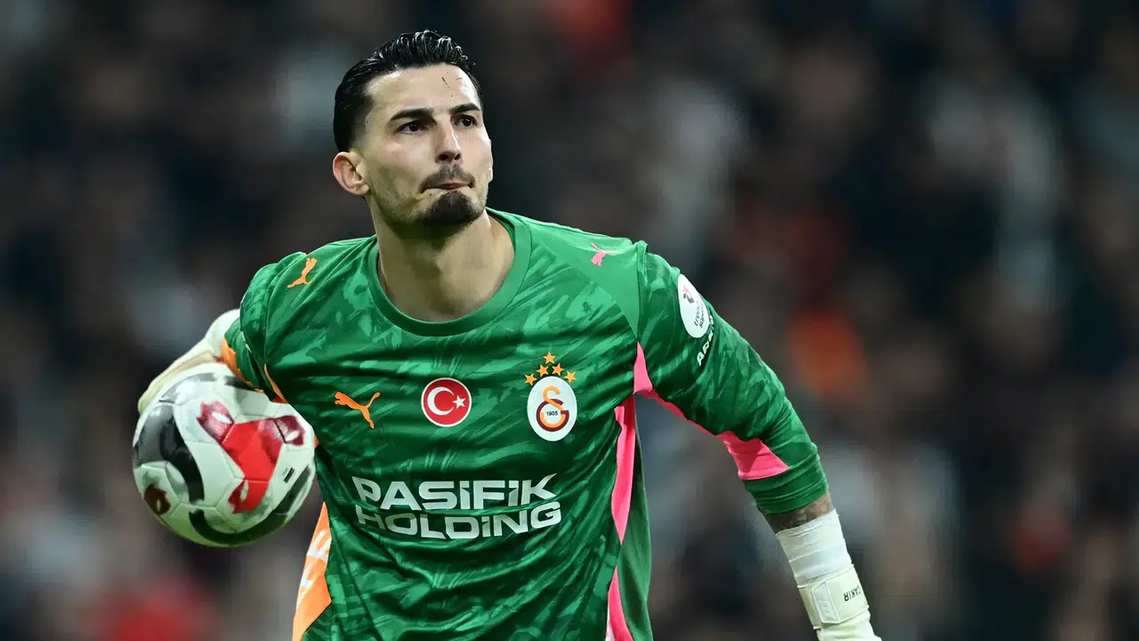 Derbi Bitti, Tartışma Başladı! Uğurcan Çakır’ın Sözleri Beşiktaş Taraftarını Kızdırdı