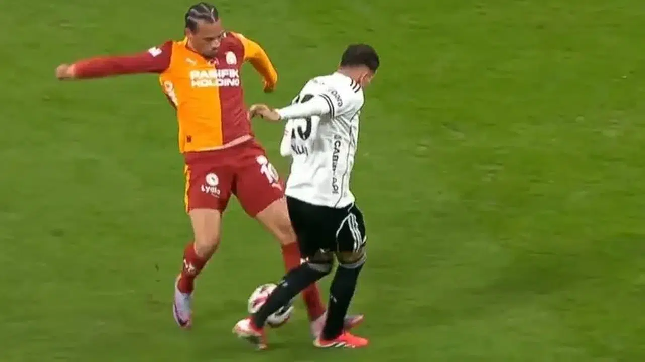 SANE’NİN HAREKETİ KIRMIZI KART GETİRDİ! Futbolda bileğe basmanın cezası ne kadar, ceza kaç maç olur?