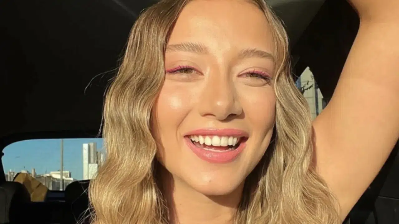 ALEYNA KALAYCIOĞLU NE İŞ YAPIYOR! Aylık ne kadar kazanıyor, gelir kaynakları neler, mal varlığı ne kadar?