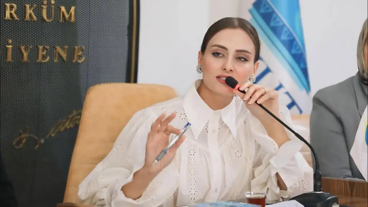 SANİYE CARAN EVLİ Mİ! Eşi kim, kaç çocuğu var?