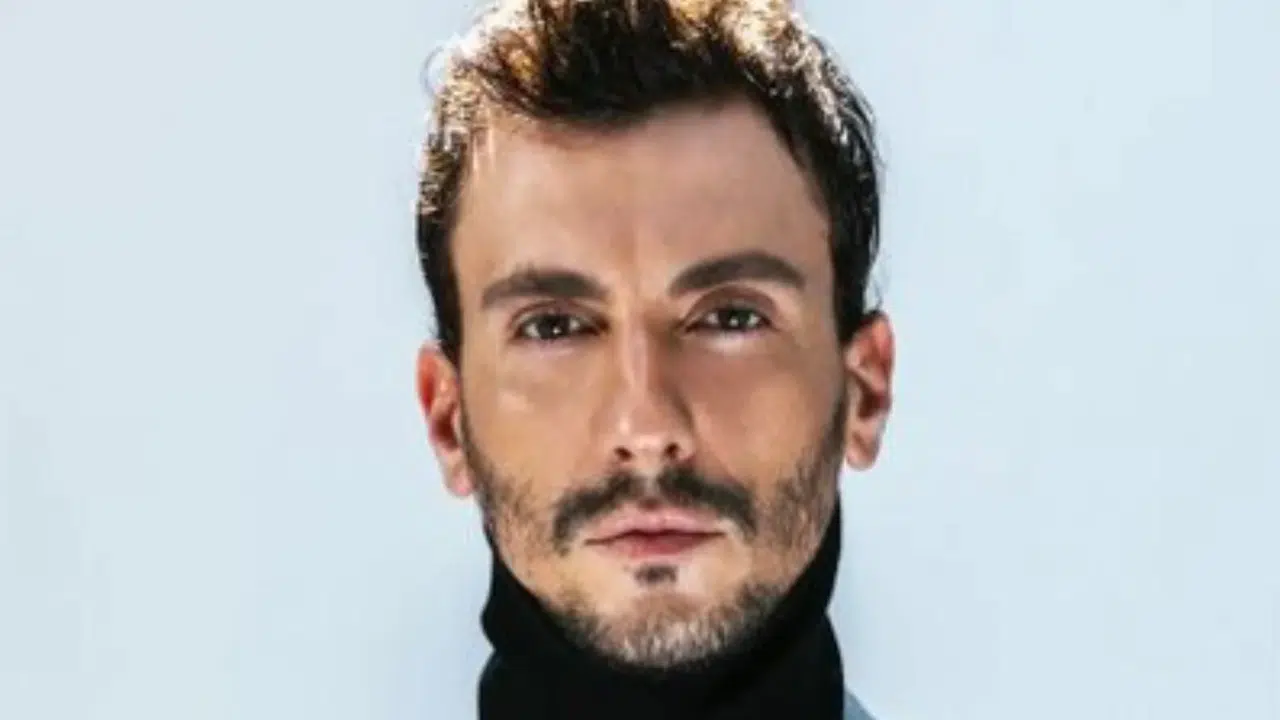 BERTAN ASLLANİ KAÇ YAŞINDA! Aslen nereli, boyu kaç, doğum tarihi nedir, hangi dizilerde oynadı, sevgilisi kim?