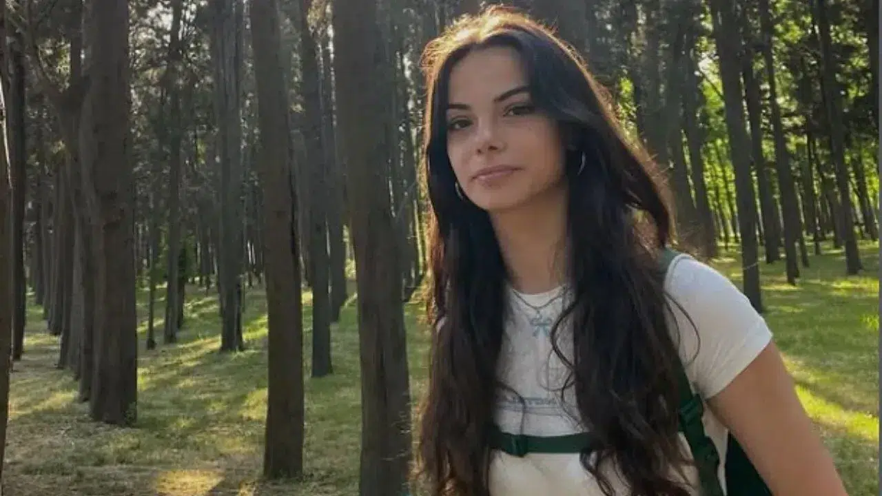 BEYZA GEMİCİ INSTAGRAM HESABI! Kaç yaşında, nereli? Survivor 2026’da neden öne çıktı?