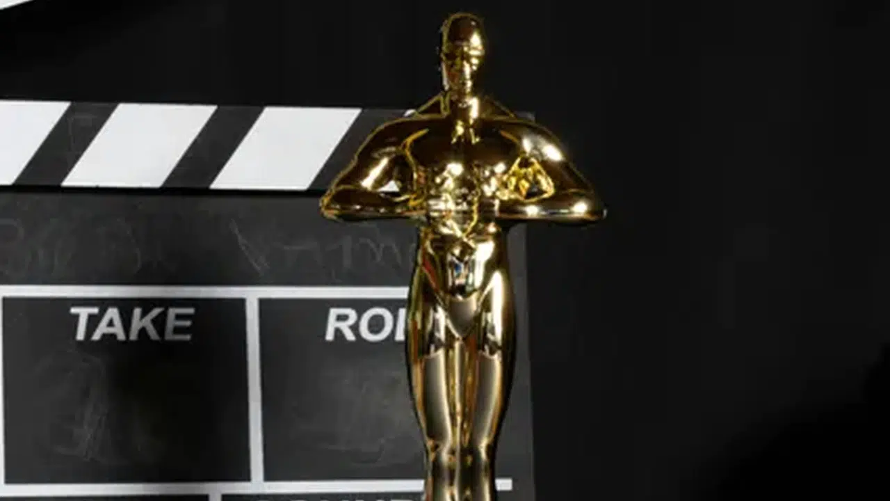 EN İYİ FİLM OSCAR ÖDÜLÜNÜ KİM KAZANMIŞTIR! En çok Oscar alan oyuncular hangileri?