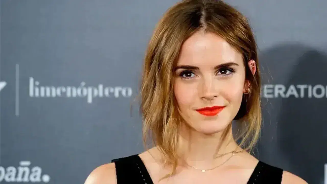 EMMA WATSON’IN SEVGİLİSİ KİM? SEVGİLİSYLE ÖPÜŞÜRKEN YAKALANDI!