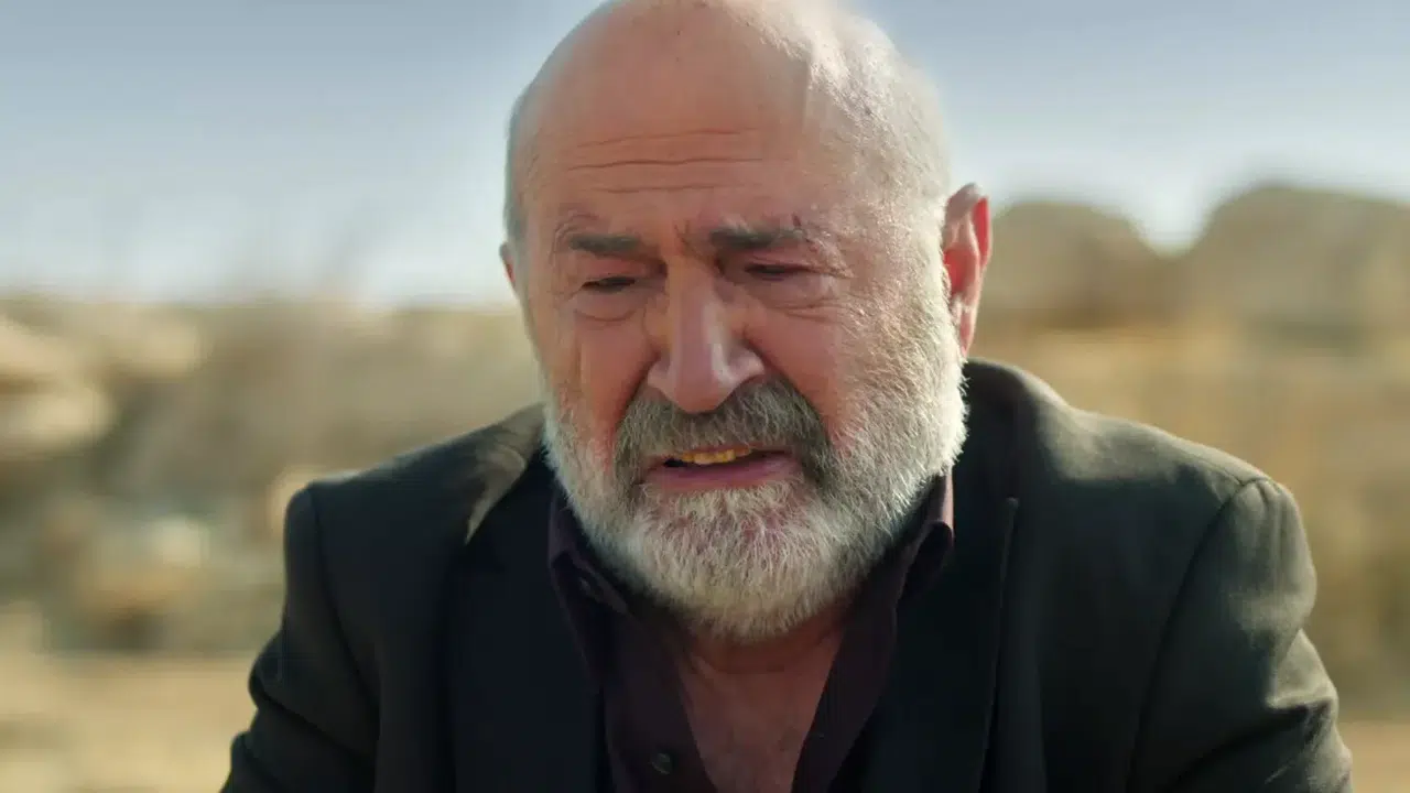 UZAK ŞEHİR ECMEL KİM OYNUYOR! Müfit Kayacan kimdir, aslen nereli, kaç yaşında, tiyatroya nasıl başladı?