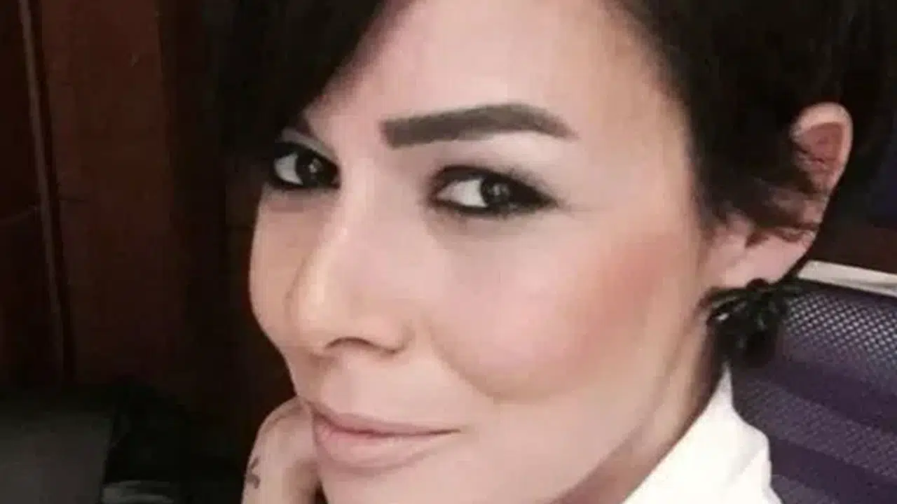 ZEYNEP SARIÖZKAN KİMDİR, NERELİDİR? Zeynep Sarıözkan evli mi, sevgilisi kim, ne iş yapıyor, oyunculuk kariyeri ve hayatı