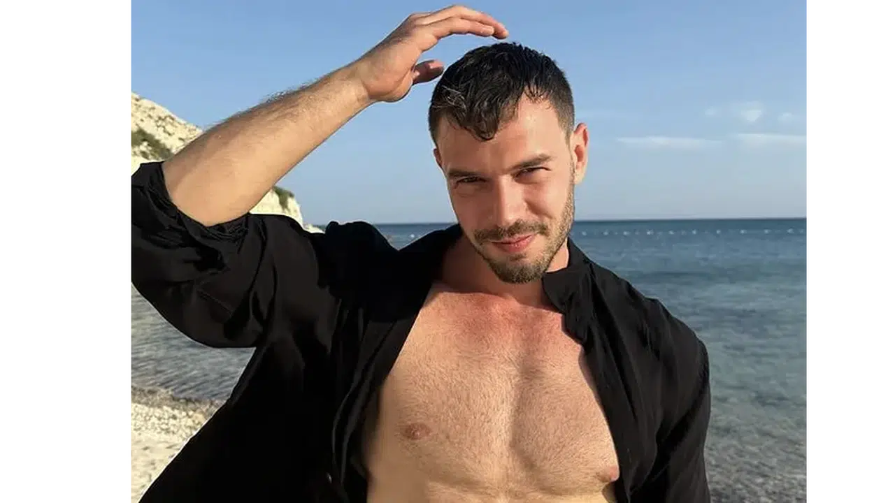 AYTAÇ ŞAŞMAZ KAÇ YAŞINDA, BOYU KAÇ, BURCU NE? Aslen nereli, sevgilisi var mı, ailesi kim, nereden ve ne mezunu?