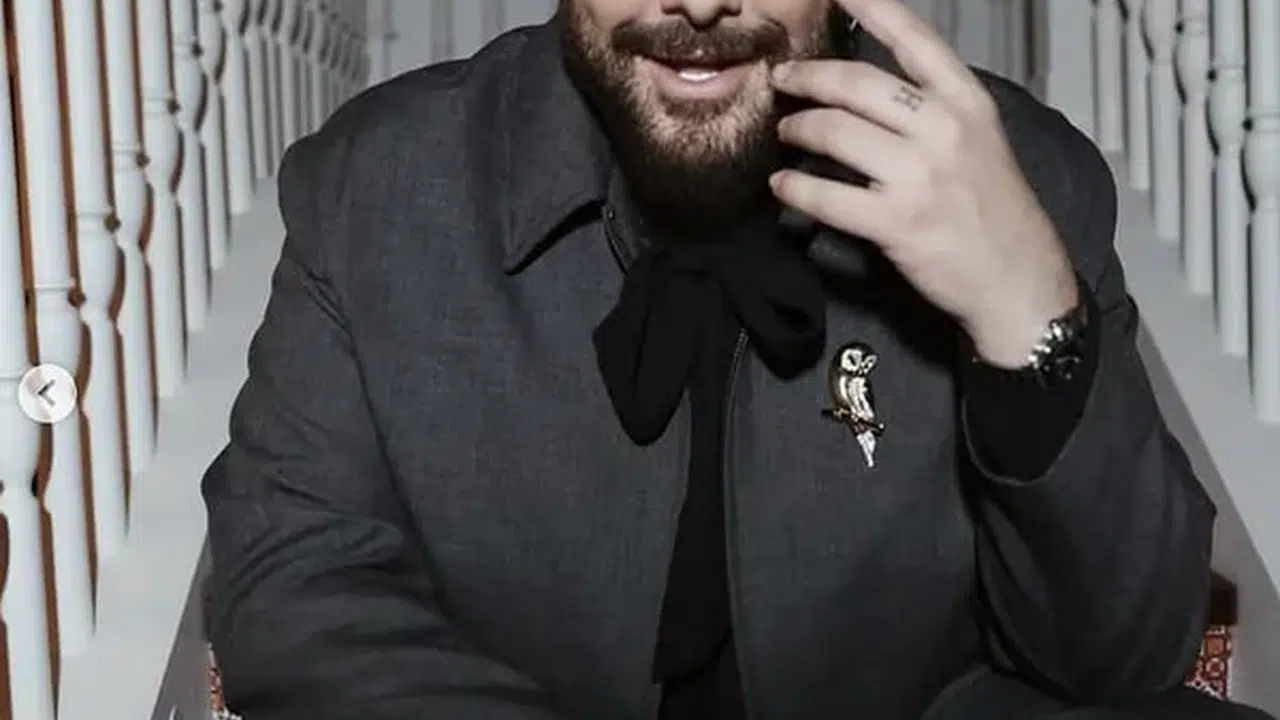 Enis Arıkan’dan Dolandırılan İçerik Üreticisine Sürpriz Telefon Hediyesi!