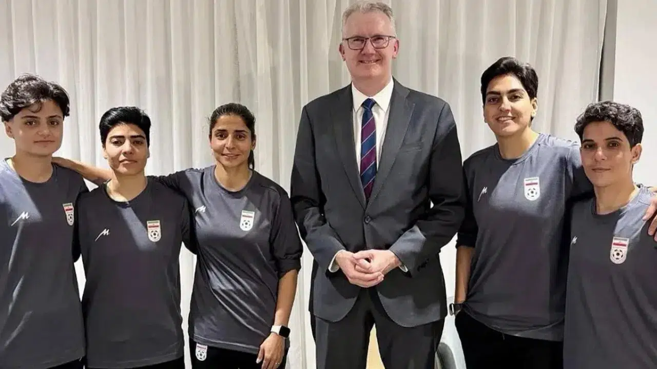 Trump Duyurdu! İranlı Kadın Futbolculara Avustralya Kapıları Açıldı