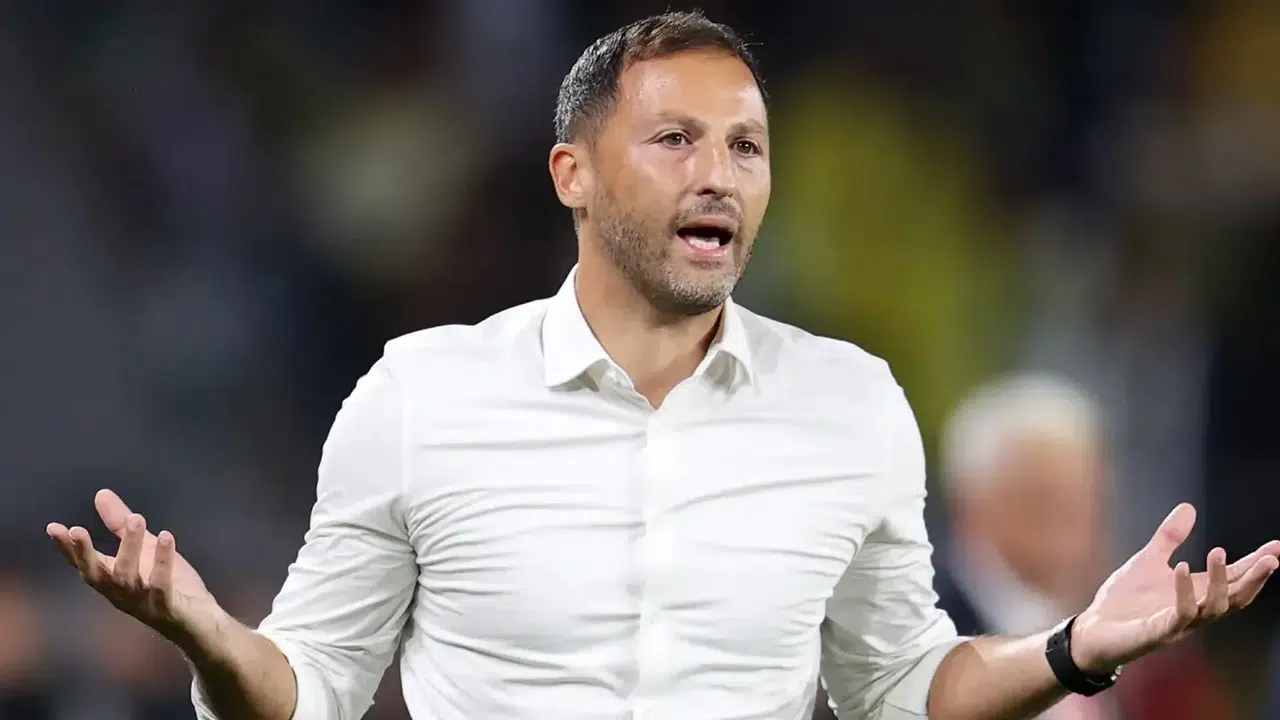 Domenico Tedesco Kovuldu Mu, Yolları Ayırdı Mı, Fatih Karagümrük Mağlubiyeti Sonrası Yönetim Kararı Ne Oldu?