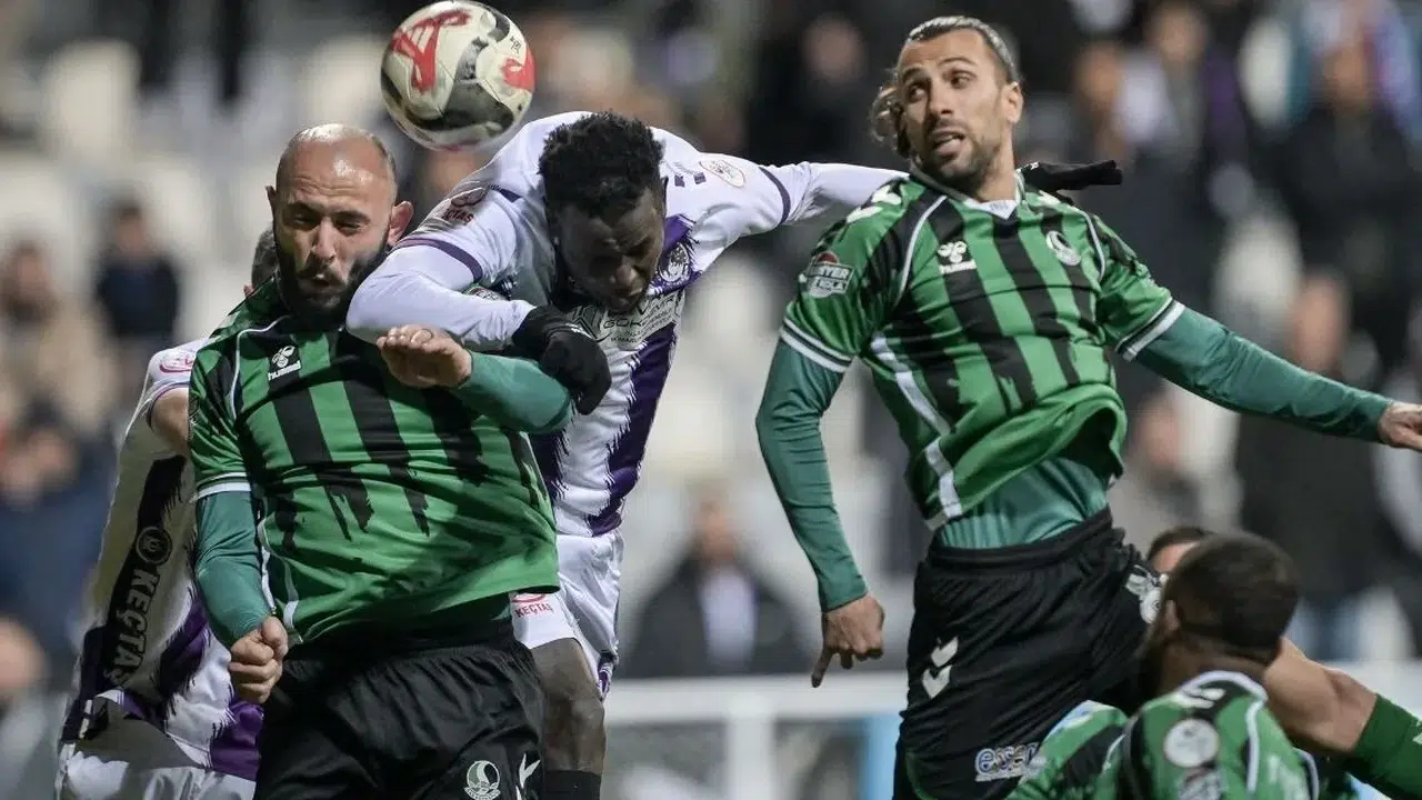 Sakaryaspor Cephesinde VAR Tepkisi, İptal Edilen Gol Sonrası Açıklamalar Geldi