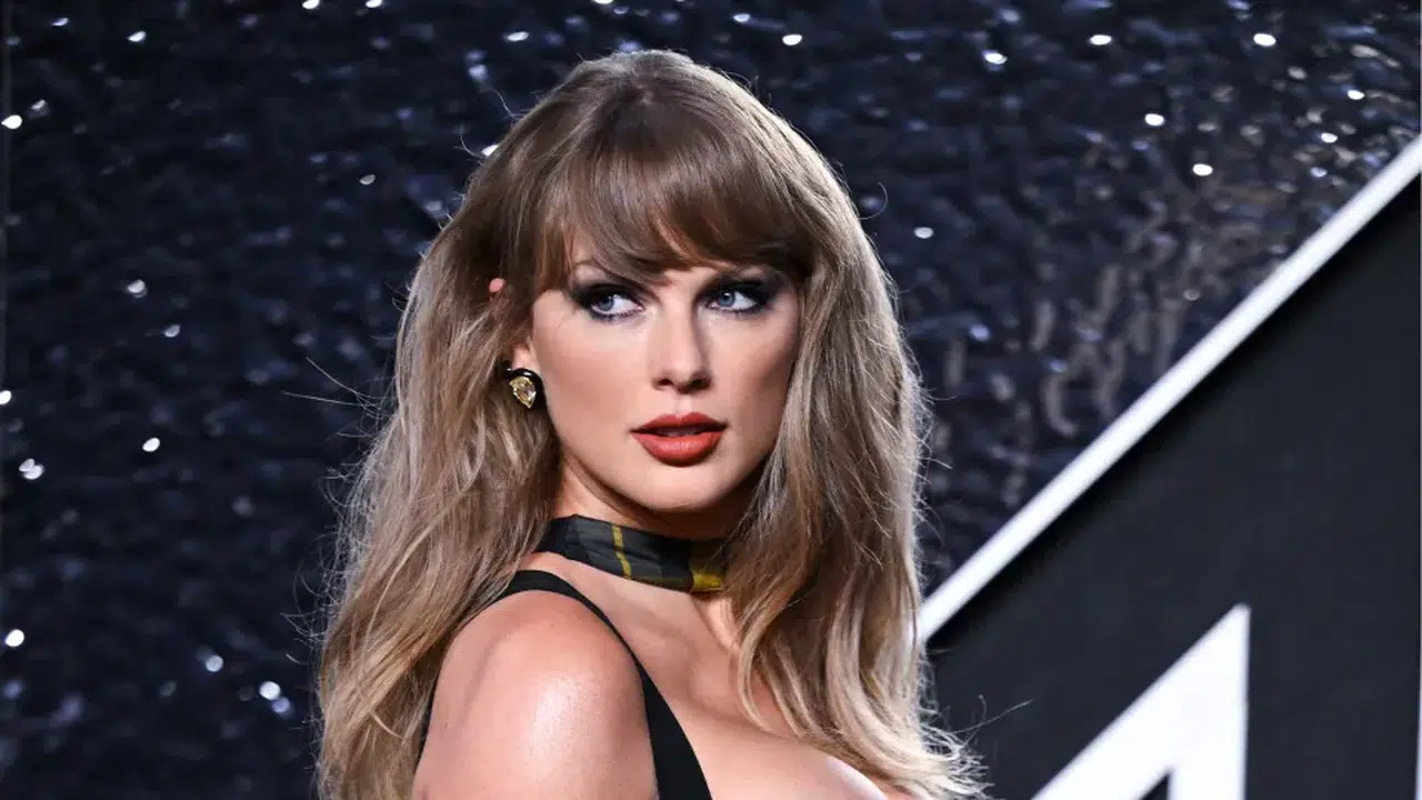 TAYLOR SWIFT NE KADAR ZENGİN? Serveti kaç dolar, nasıl kazandı, dünyanın en zengin şarkıcısı mı, geliri nereden geliyor?