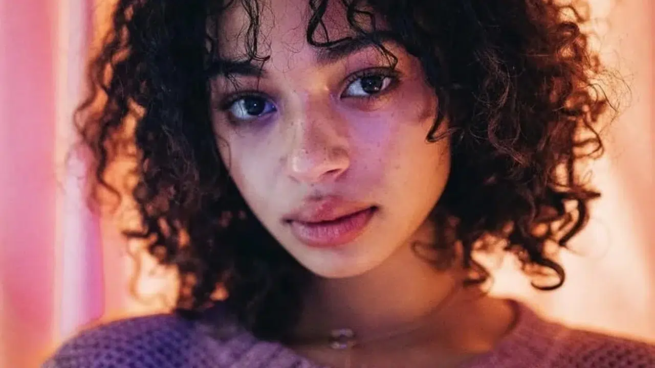 MANON BRESCH HAYATI VE KARİYERİ! Kaç yaşında, nereli, kimdir, hangi projelerde yer aldı?