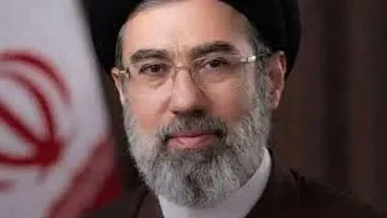 Savaşın 18. gününde kritik açıklama: Hamaney barış kapısını kapattı