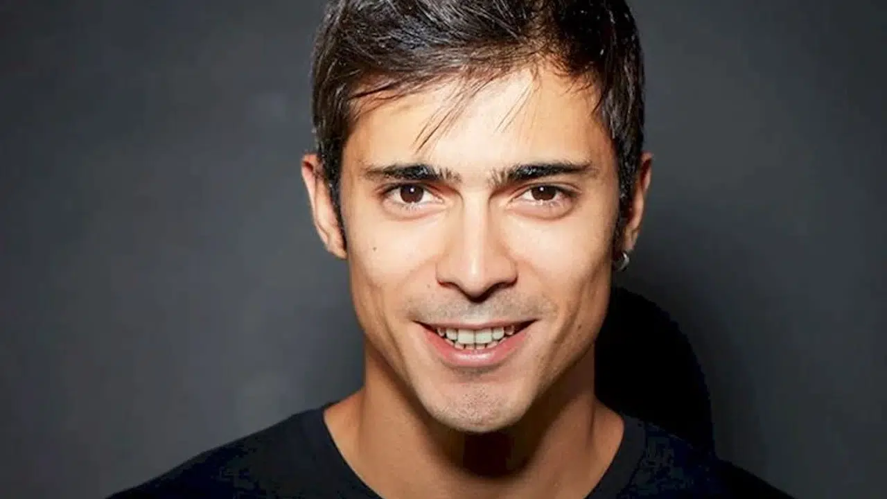 Mısır’da Romantik An, Doğaç Yıldız Diz Çöküp Teklif Etti