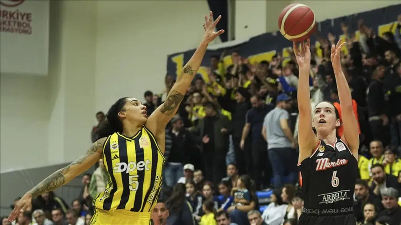 FENERBAHÇE OPET - ÇBK MERSİN MAÇI CANLI İZLENİR Mİ! Hangi kanalda, HT Spor’da var mı, saat kaçta?