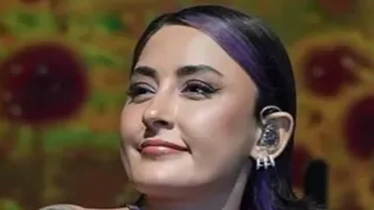 MELEK MOSSO EVLİLİKLERİ VE SEVGİLİSİ KİM! Serkan Sağdıç ile Neden Boşandı?