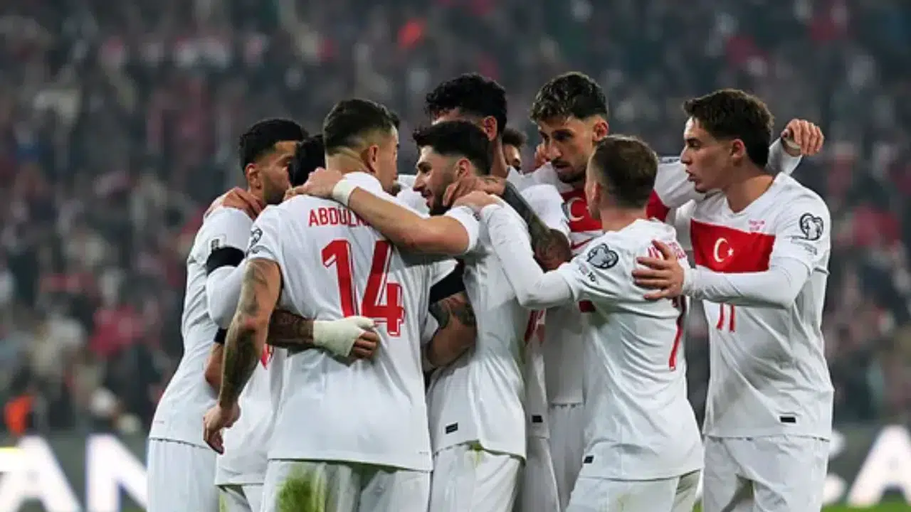 TÜRKİYE ROMANYA MAÇININ KAZANANI KİMİNLE OYNAYACAK! Play-off finali nerede, Slovakya-Kosova galibi kim olacak, Dünya Kupası şansı nedir?