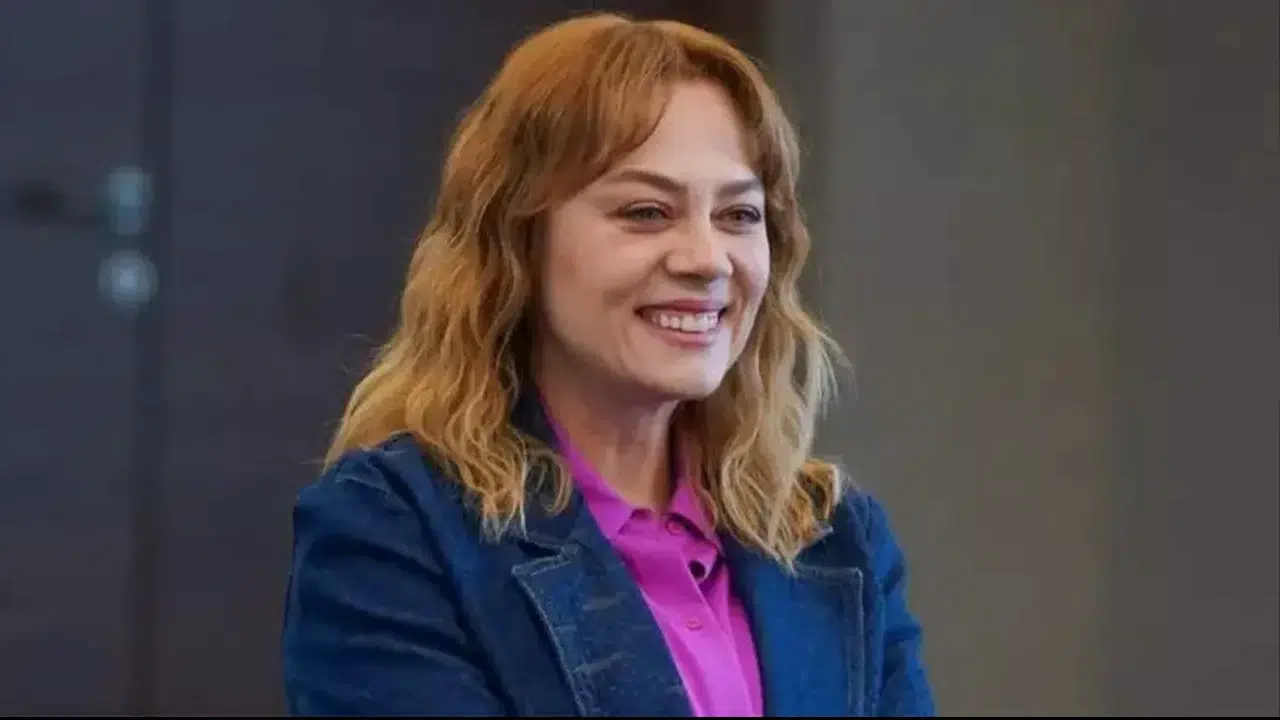 DEMET EVGAR BOYU KAÇ CM? Evli Mi, Çocuğu Var Mı, Kaç Yaşında, Nereli, Kaç Kilo?