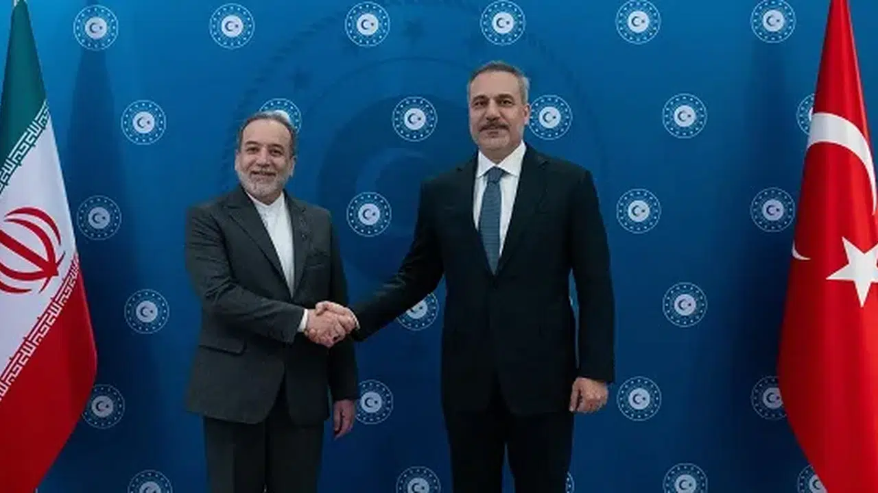 Gerilim sonrası ilk temas! Bakan Fidan İranlı mevkidaşıyla görüştü