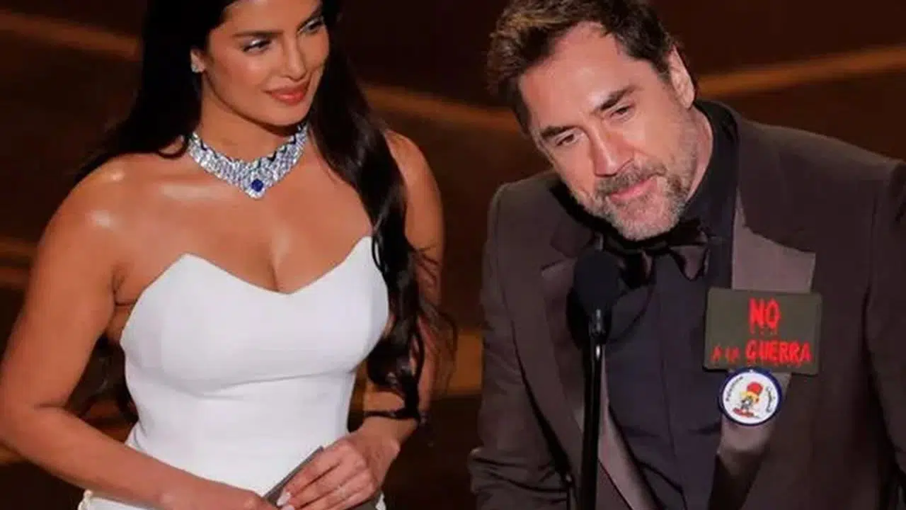 23 Yıl Sonra Aynı Rozet! Javier Bardem Oscar Sahnesinde Mesaj Verdi