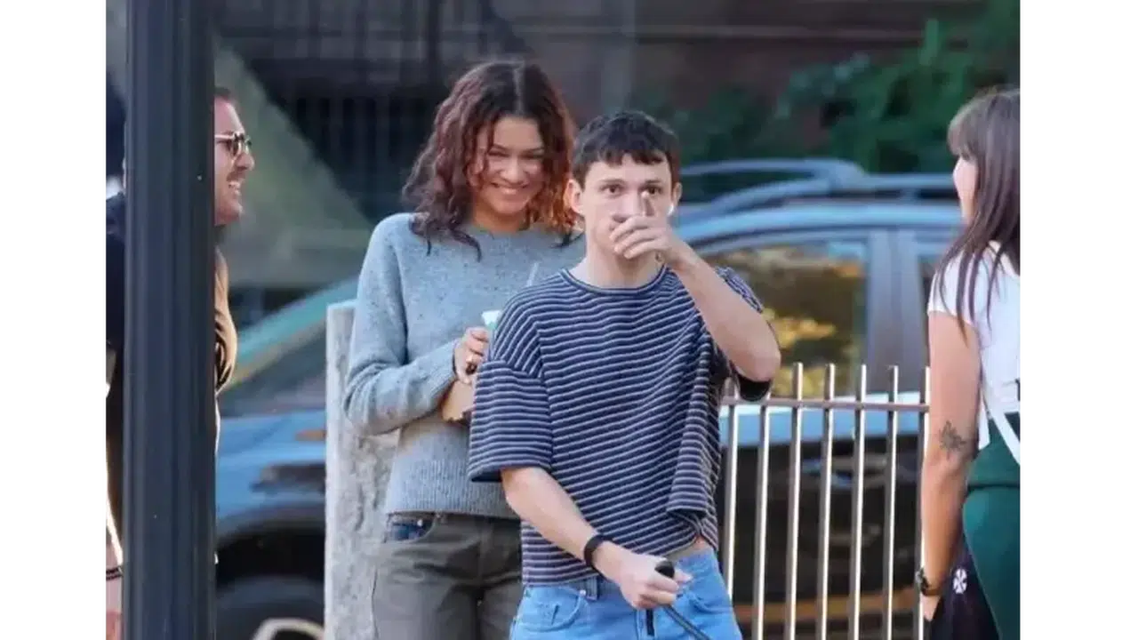 Hollywood’un Gözde Çifti Dünyaevine Girdi! Zendaya ve Tom Holland’dan İlk Kare