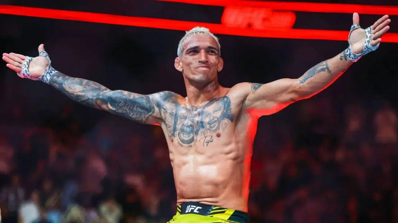 Charles Oliveira Kimdir, Kaç Yaşında, Nereli, Evli Mi, Boyu Kaç, Kilosu Kaç, UFC Dövüş Karnesi Nasıl, Şampiyonlukları Neler, Lakabı Ne?