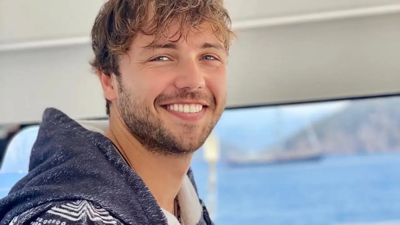 TOLGA SARITAŞ'IN BABASI KİM!