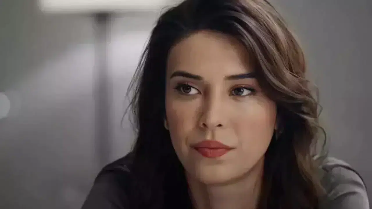 Ünlü Oyuncu Devrim Özkan, Derbi Öncesi Skor Tahminini Açıkladı