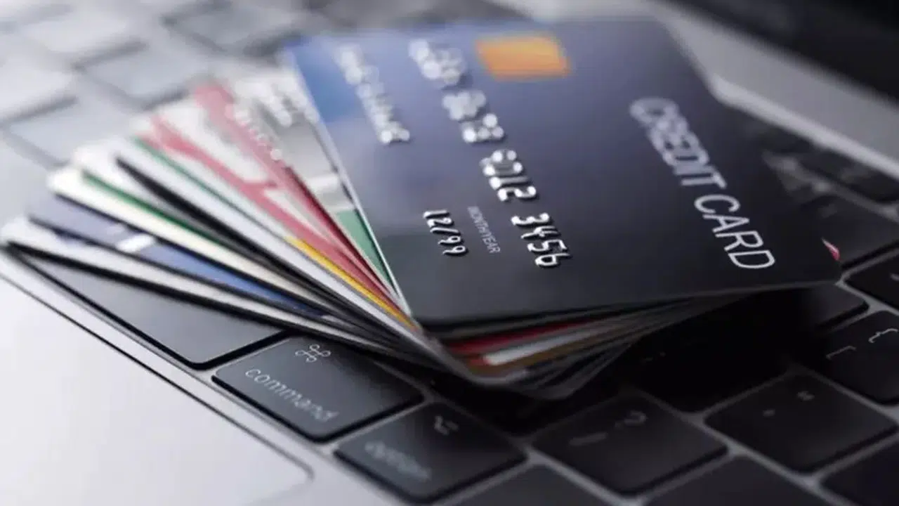 Kredi Kartı Ekstrelerinde Dikkat Çeken Rakam! Aidatlar 1.500 TL’ye Kadar Çıktı