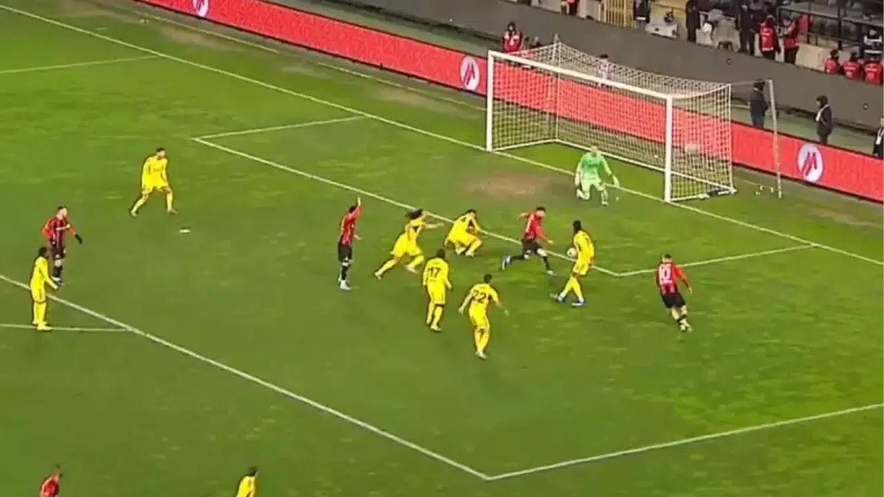 GAZİANTEP FK'NIN GOLÜ OFSAYT MI! Sorescu'nun Golü Neden İptal Edildi, VAR Kararı Doğru mu, Deniz Ateş Bitnel Ne Dedi?