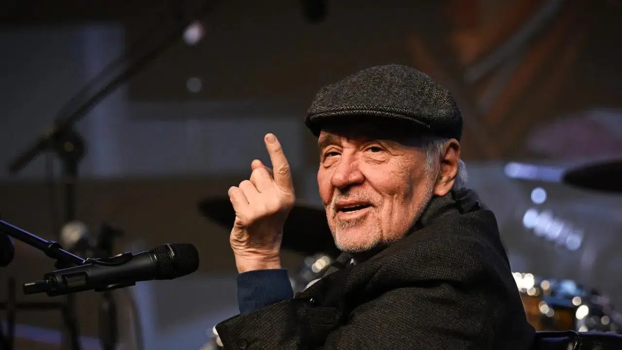 İLBER ORTAYLI NEREYE GÖMÜLDÜ VE HANGİ MEZARLIKTA! Fatih Sultan Mehmed’in türbesine yakın mı?