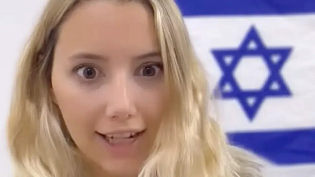 Türkü Avcı hayatı (kimdir), kökeni neresi, yahudi mi, yaşı kaç, şuan nerede, canlı yayın olayı nedir?