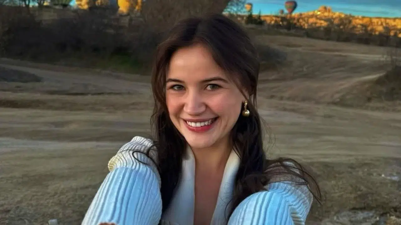 YAĞMUR YÜKSEL SEVGİLİSİ KİM! Fotoğraf mı paylaştı, sevgilisi ile aynı dizide mi oynuyor?