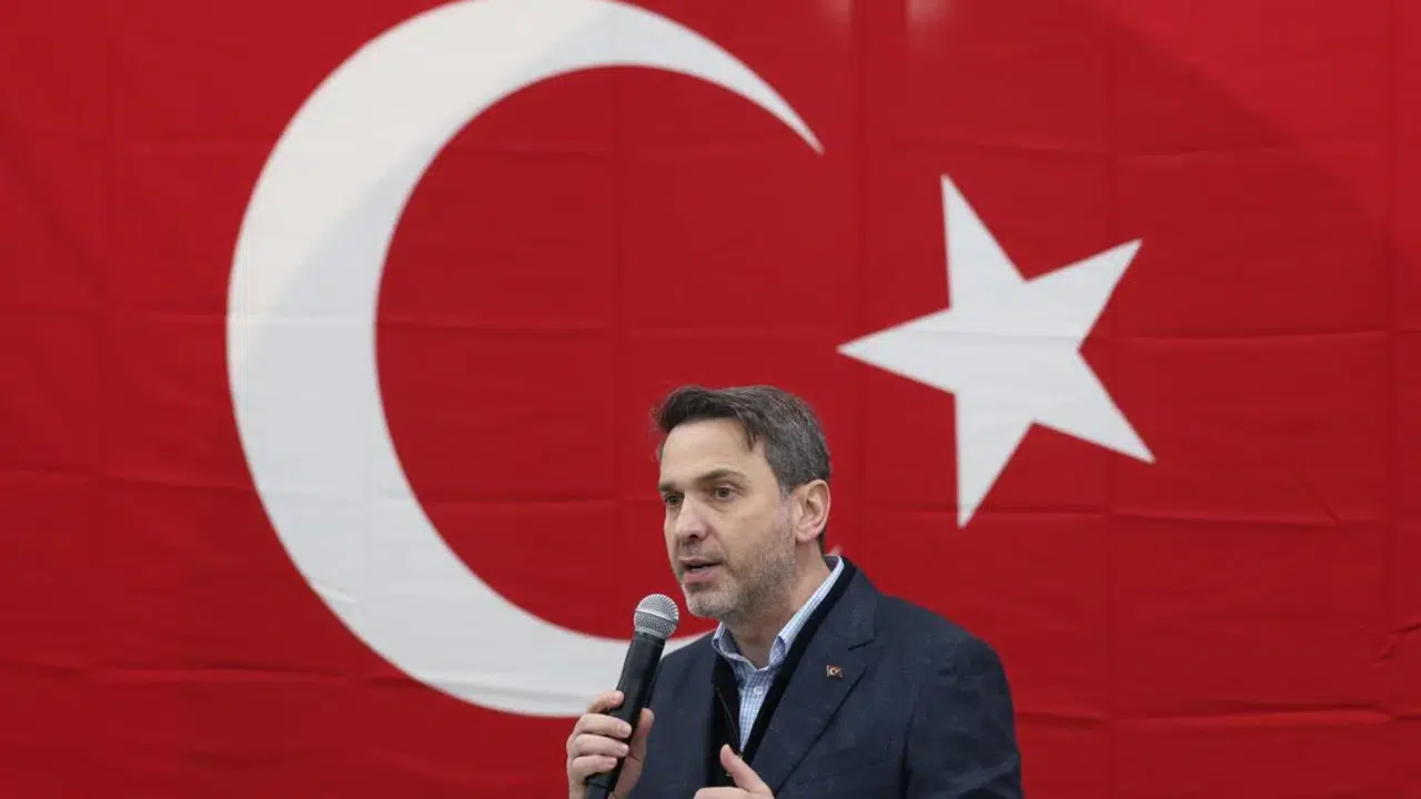 Bakan Bayraktar: Türkiye enerjide ve ekonomide daha güçlü olmalı