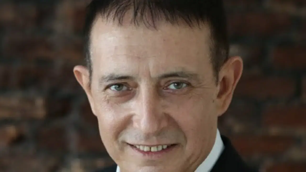 DR. MURAT TOPOĞLU KİMDİR! Kaç yaşında, hangi ülkelerde eğitim aldı, evli mi? Hayatı ve çalışmaları