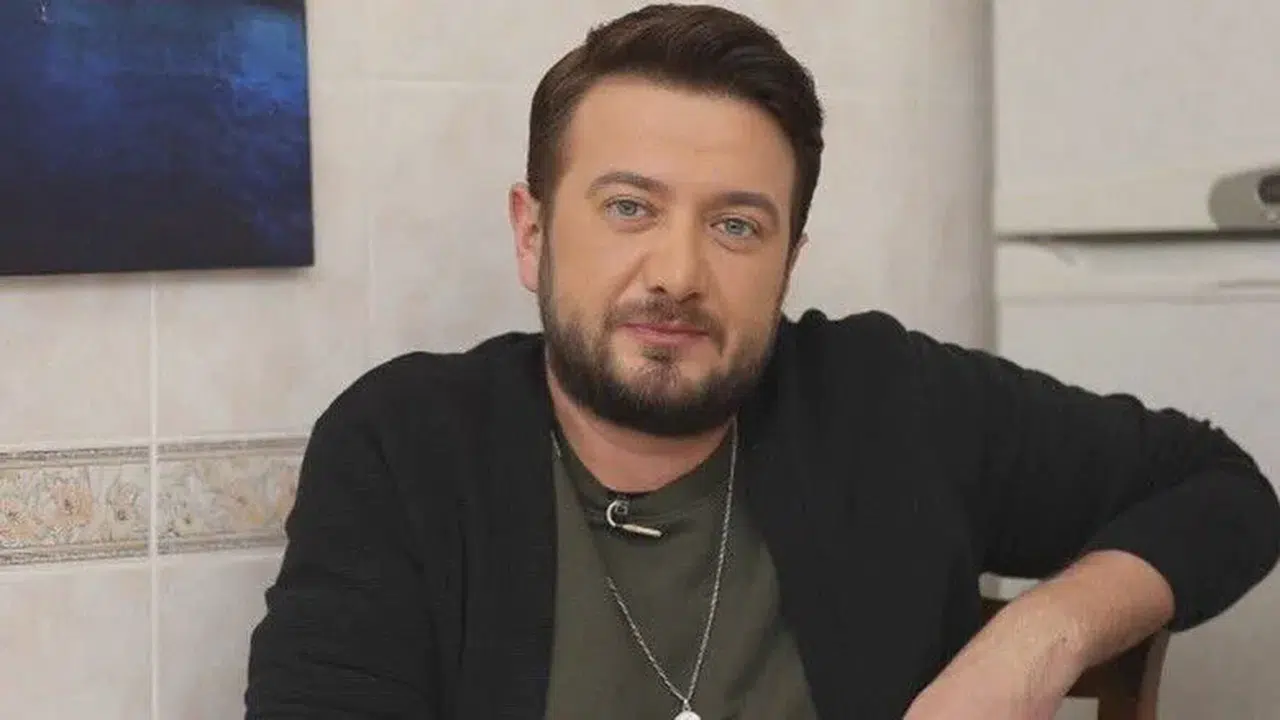 ONUR BÜYÜKTOPÇU KİMDİR VE HAYATI! Annesi ve babası kim, evli mi, kaç yaşında, sevgilisi var mı?