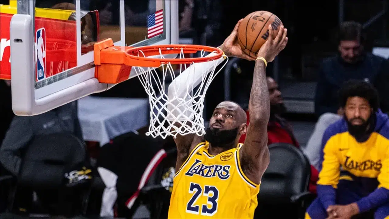 LeBron James Kings maçında oynayacak mı, neden yok, sakat mı?