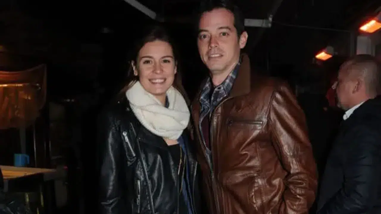 ZEYNEP DÖRTKARDEŞLER KİMDİR, Kaç Yaşında, Nereli, Eşi Kim, Boyu, Akasya Durağı Oyuncusu Zeynep Dörtkardeşler Biyografisi