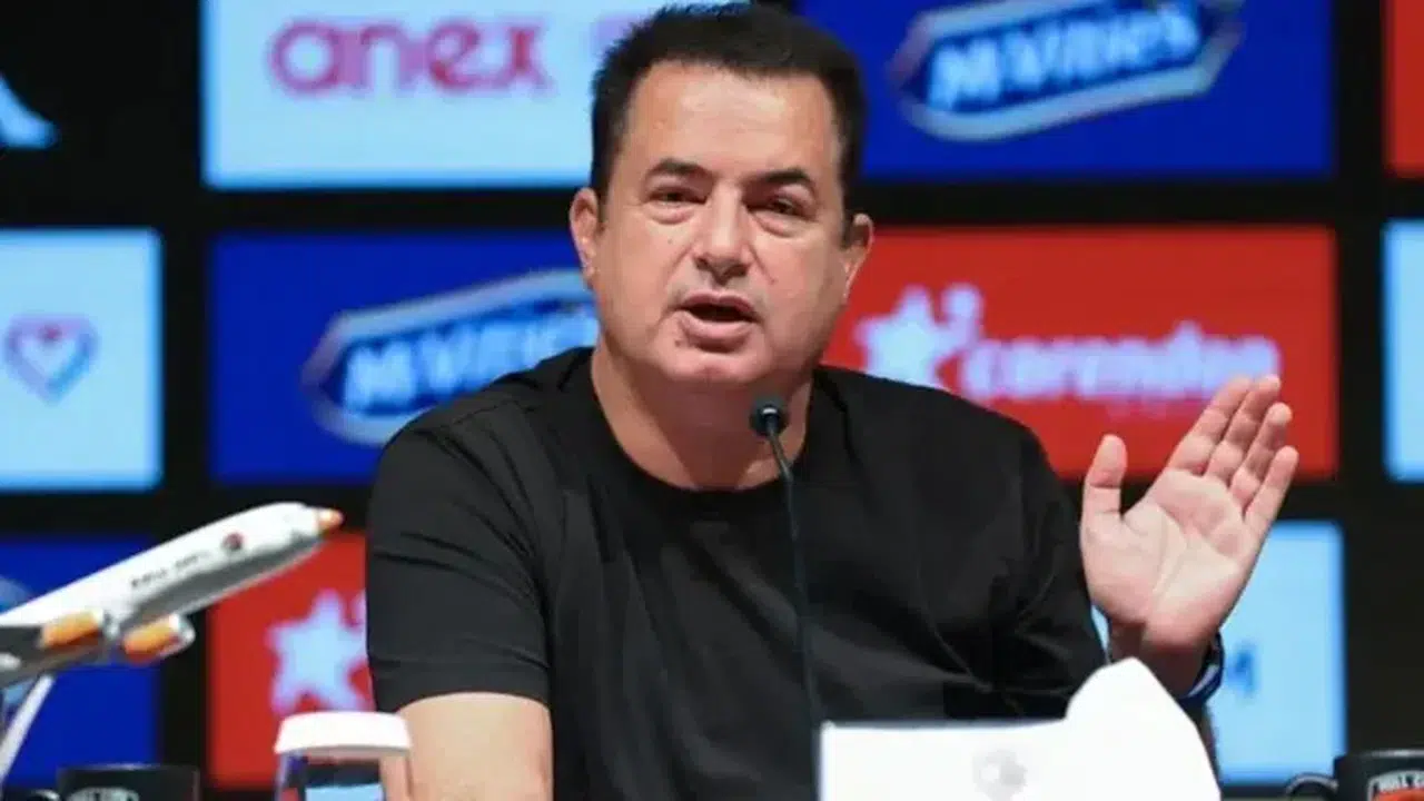 Acun Ilıcalı Rastgele Numara Aradı! Telefona 29 Yıllık Hayranı Çıktı