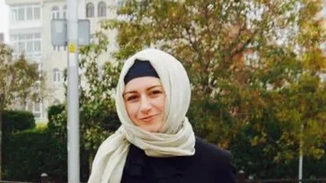 Hale Kaplan Kimdir, TRT Yönetim Kurulu Üyesi mi, Hilal Kaplan ile Akraba mı, Kardeş mi?