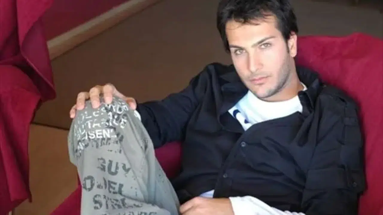 Abidin Özşahin hayatı (kimdir), nerede yaşıyor, ne iş yapıyor, müzik yapıyor mu?