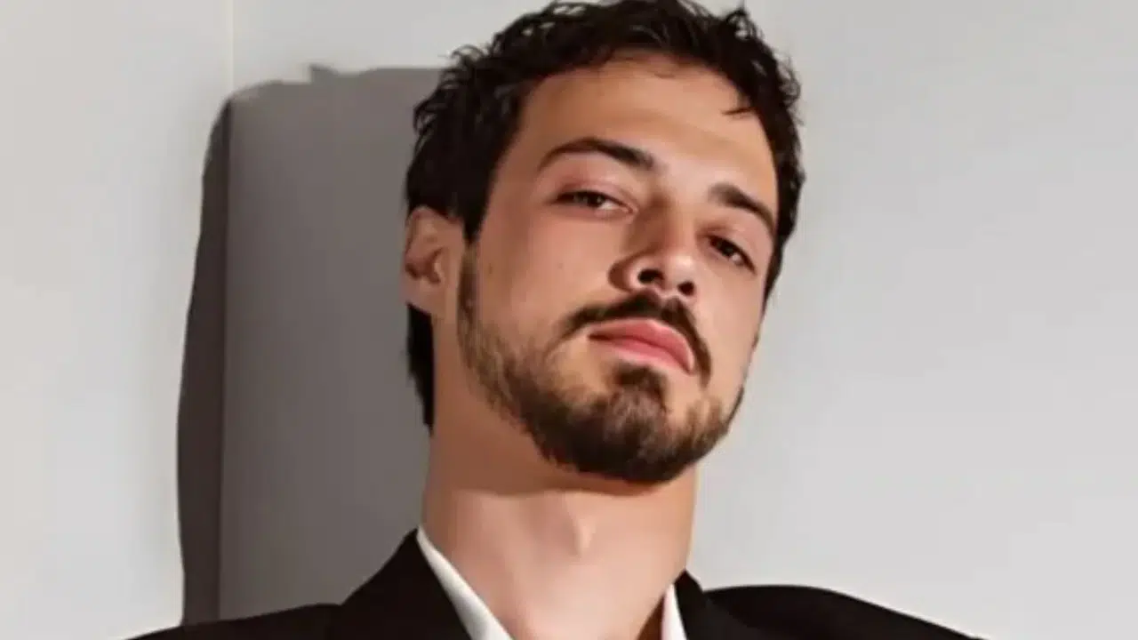 MERT YAZICIOĞLU KİMİNLE BİRLİKTE! Zeynep Artukmac kim, aşk iddiaları doğru mu, ilişki ne zaman başladı?