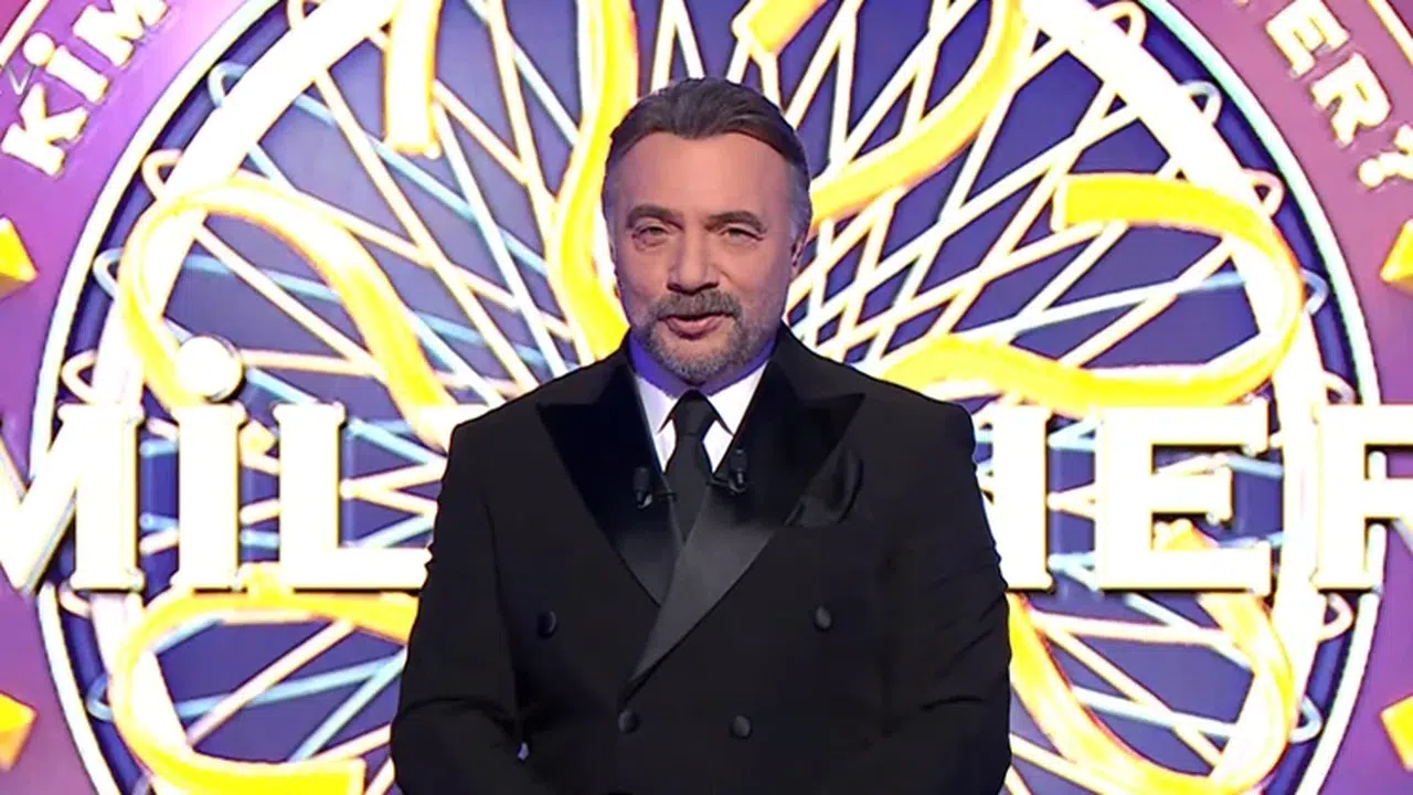 Batı makedonya, Orta Makedonya, Doğu Makedonya ve Trakya hangi ülkede yer alan idari bölgelerdir?