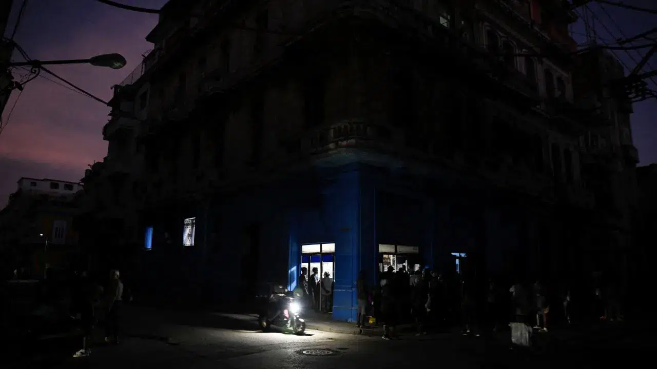Küba’da Büyük Elektrik Kesintisi! Havana Dahil Milyonlarca Kişi Etkilendi