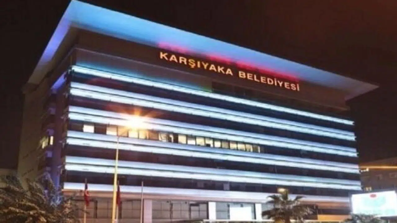 CHP’li İzmir Belediyesi’nde maaş krizi, işçiler 'Hakkımızı istiyoruz' dedi