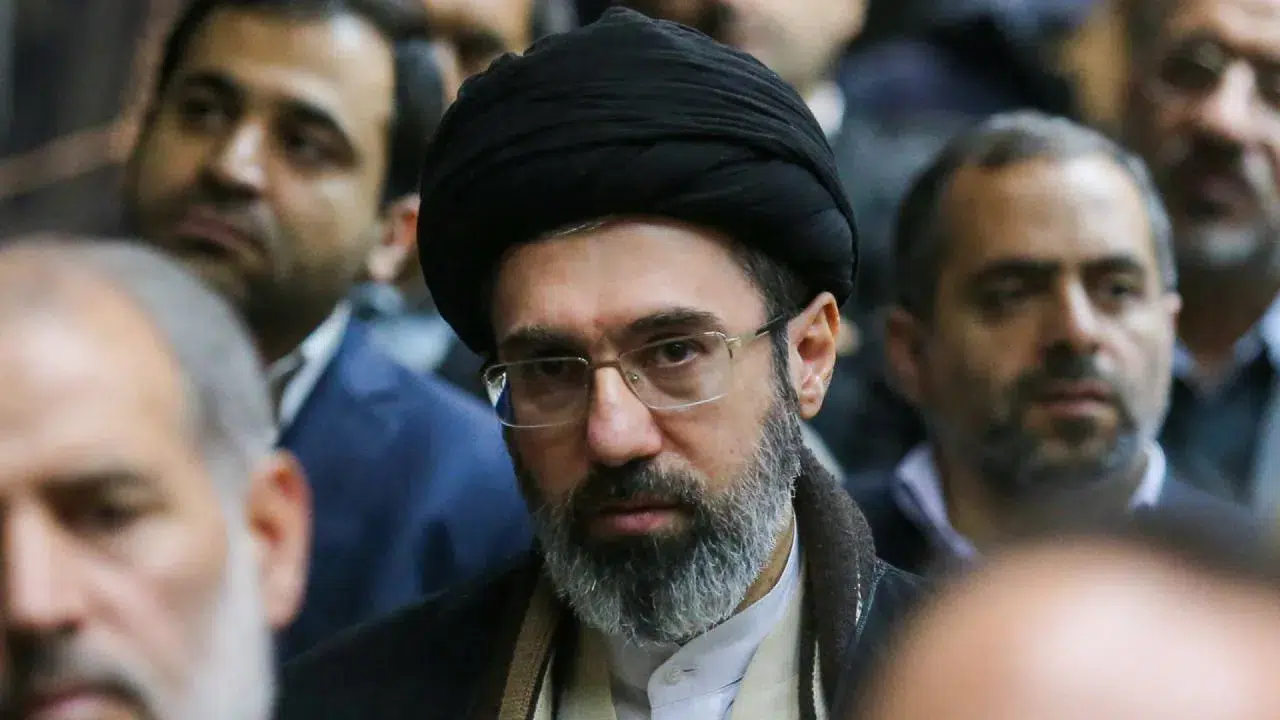 Tahran’da kritik anlar, Mücteba Hamaney ölümden döndü