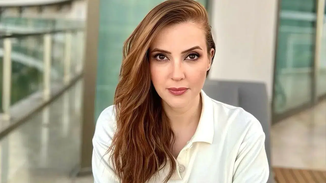 SİMGE FISTIKOĞLU BABASI NERELİ? Simge Fıstıkoğlu Kimdir, Kaç Yaşında, Nereli, Eşi Kim, Evli mi, Boşandı mı?